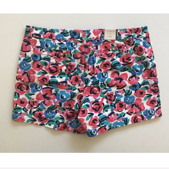 {Tommy Hilfiger} Floral Print Chino Shorts - Picture 3 of 6